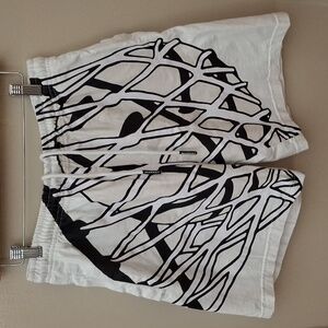 Market Smiley Shorts